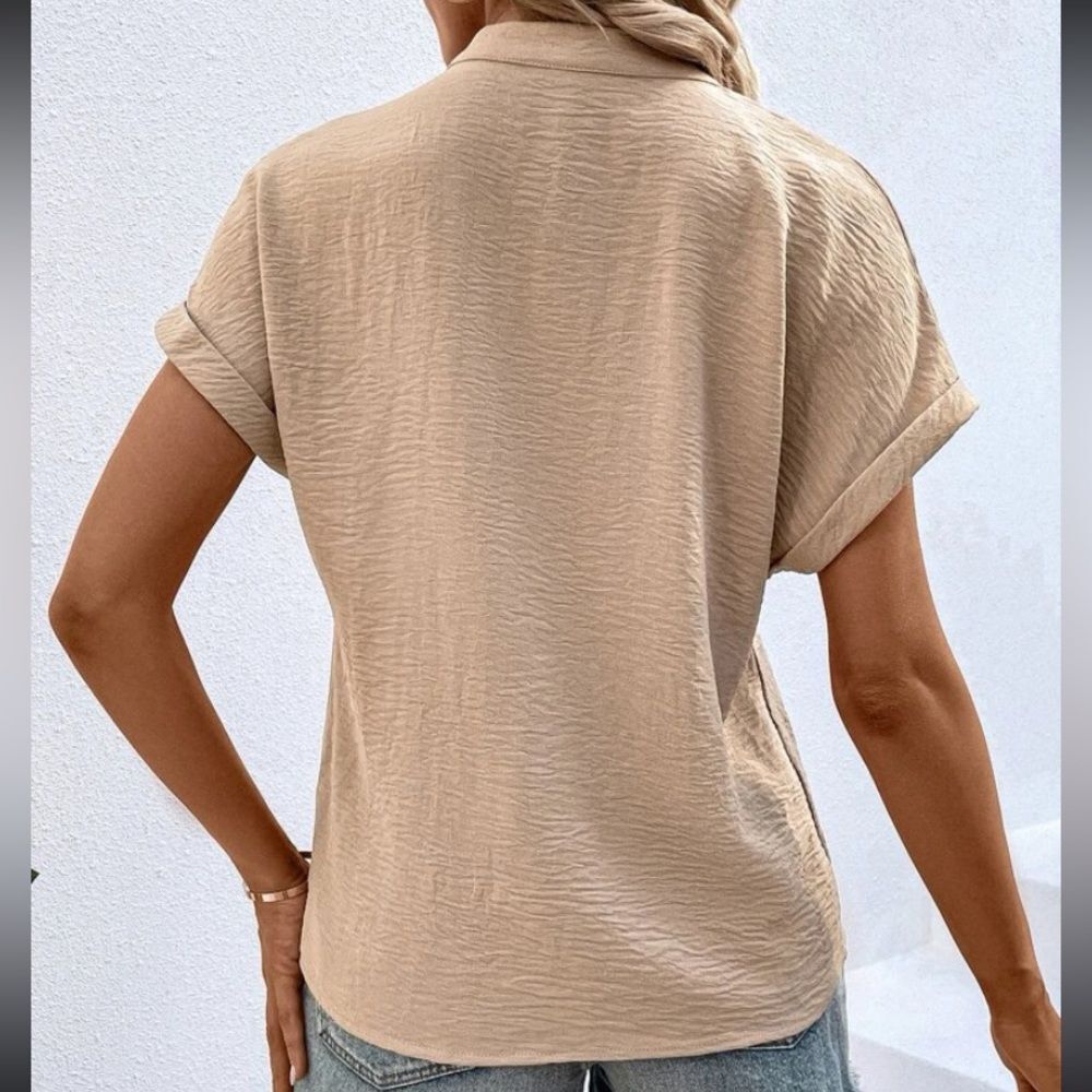 Notched neck blouse - Picture 2 of 3